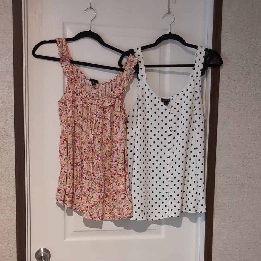 2 Torrid Sleeveless Tops, 12W